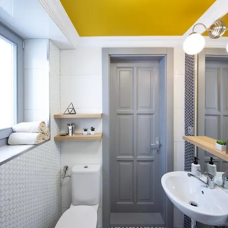 Apartament Yellow *